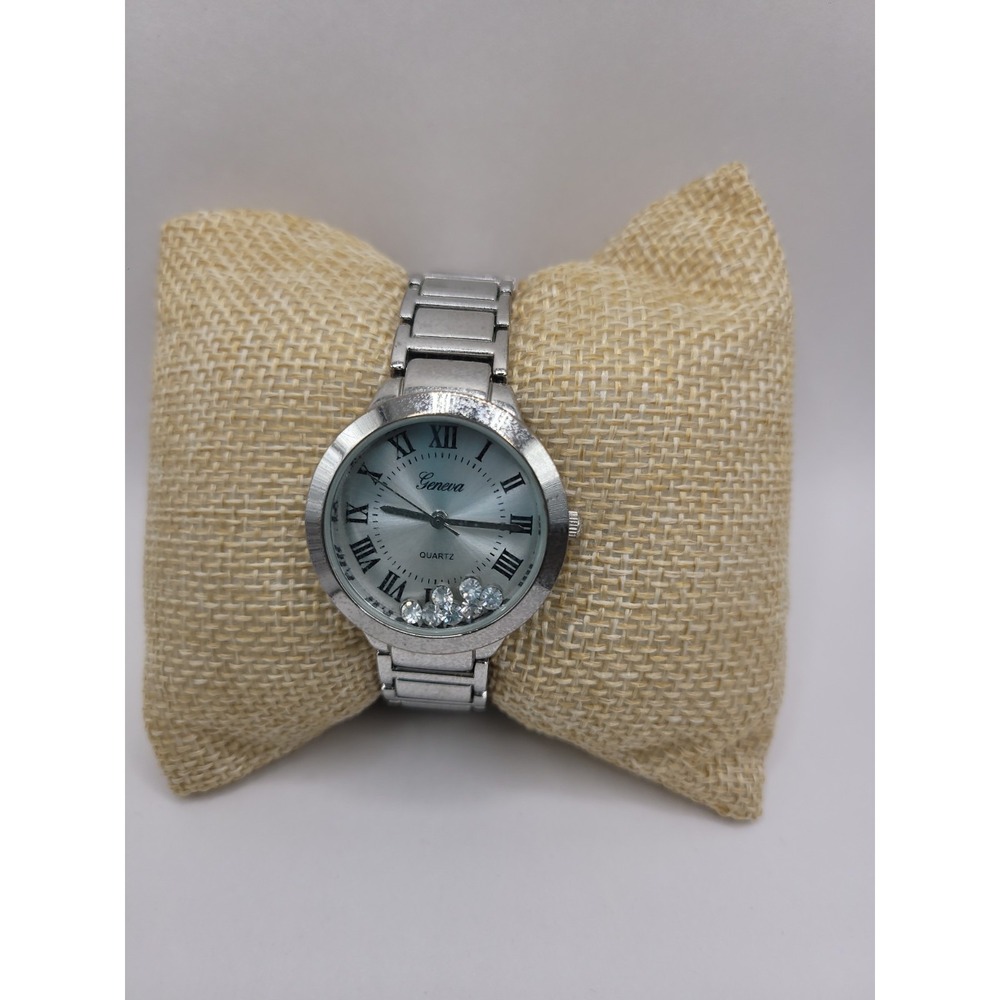 Geneva Women's Silver Tone Quartz Watch White Roman Numeral Dial Floating Crysta